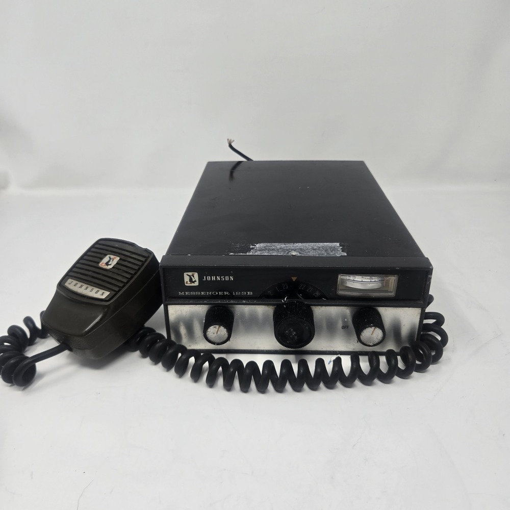 ​Vintage EF Johnson Messenger 123B CB Radio 23 Channel Transceiver w/ Mic TESTED